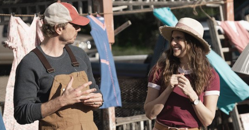 'Bless This Mess' tries hard to be funny and innovative but ends up looking like a fish out of water