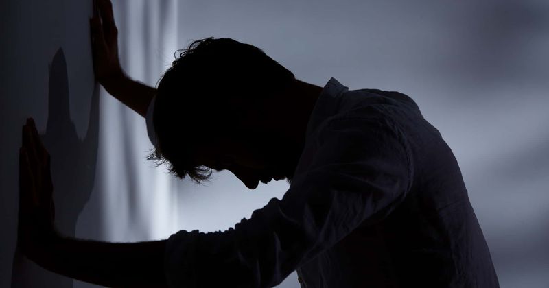 Mentally ill man ties up disabled teen to a pole, cuts his genitals off and leaves him to bleed to death