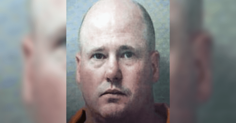 Florida deputy arrested for sending porn to 9-year-old girl and luring her through online game