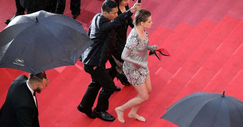 Can Kristen Stewart's red carpet heels moment be considered a sign of protest genuine enough for us to be excited about?