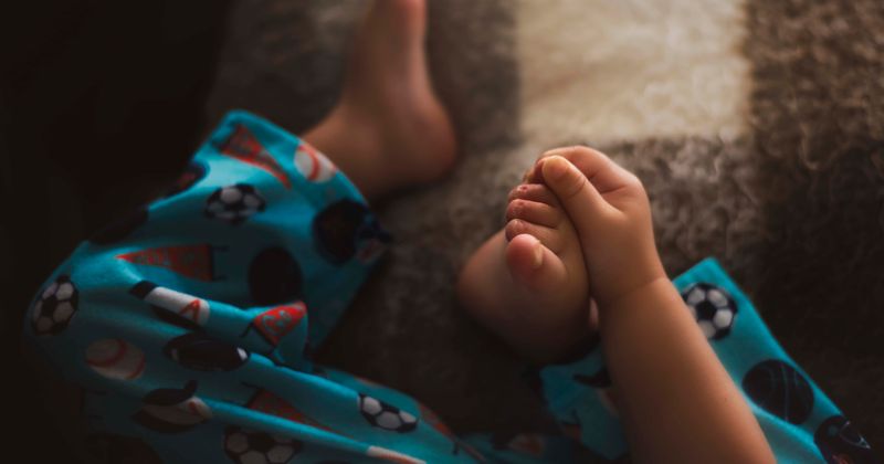 Male babysitter brutally assaults 1-year-old, presses finger into forehead because teething child wouldn't stop crying