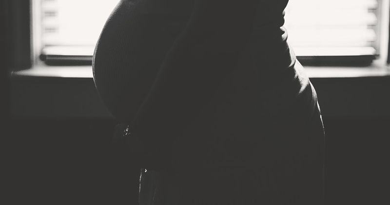 Drunk Indian doctor arrested for performing C-section on pregnant woman and causing the deaths of mother and child