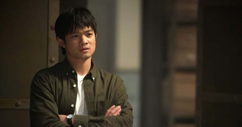 'Crisis on Infinite Earths' Osric Chau debuts as Ryan Choi and an Easter Egg thanks co-creator Gail Simone who helped make it all happen