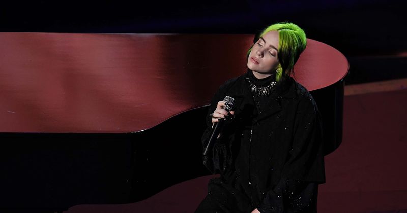 Oscars 2020: Grammy-winner Billie Eilish takes to stage with a haunting rendition of 'Yesterday'