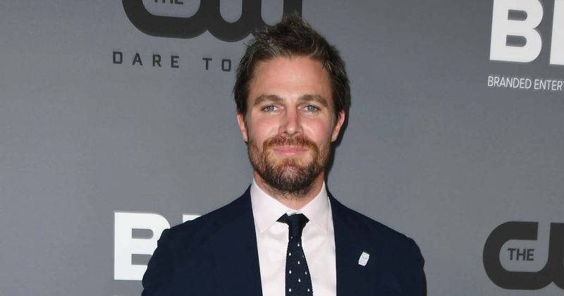Thick and thirsty! Stephen Amell packs on 21 lbs in 19 days for upcoming Starz wrestling drama 'Heels'