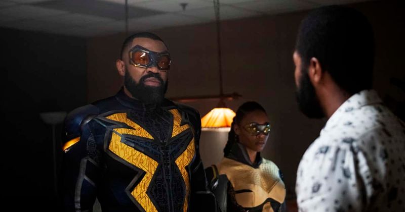 'Black Lightning' Season 3 Episode 15 Preview: Jefferson scrambles to take on Gravedigger and a bomb threat