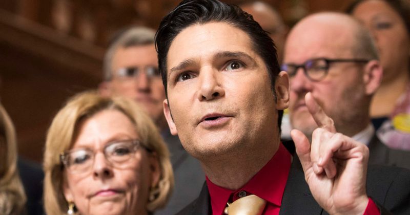 'Rape of 2 Coreys': Corey Feldman distraught after docu doesn't air online, suspects role of experienced detractors