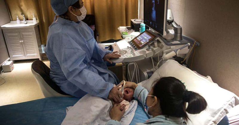Coronavirus: Pregnant women not at greater risk, mothers can breastfeed their newborns, say experts