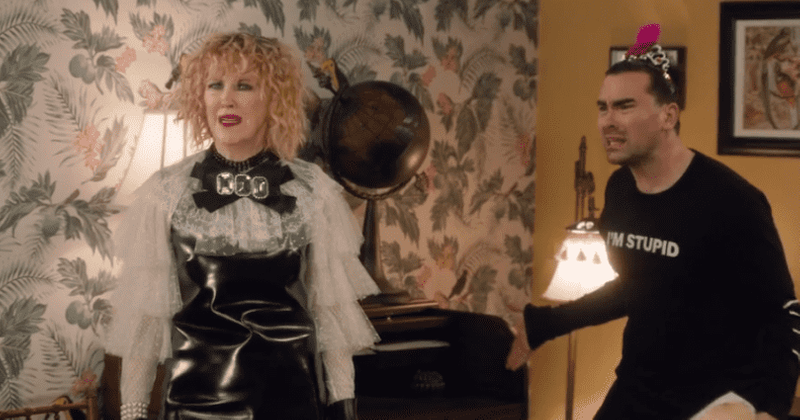 'Schitt's Creek' Season 6 Episode 11: Stevie hosts David's bachelor party, Alexis second-guesses her breakup