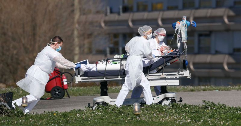 Coronavirus pandemic is 'accelerating', warns WHO as confirmed cases inch closer to 400,000 globally