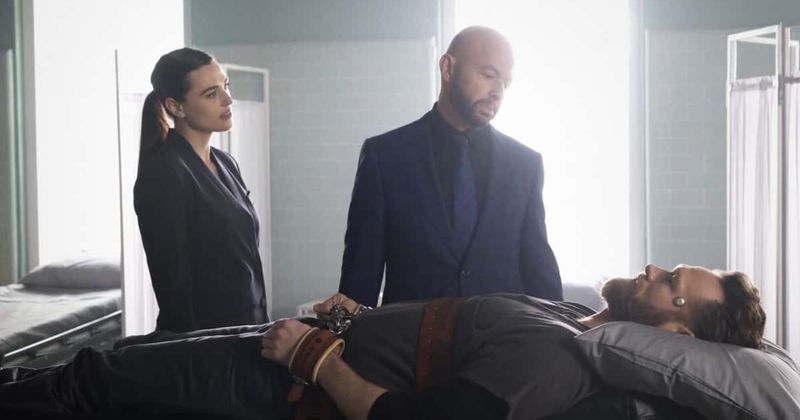 'Supergirl' Season 5 Episode 18 'Missing Link' Preview: Lex and Lena Luthor find themselves in serious danger