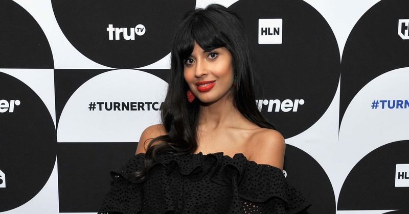 'The Misery Index': Jameela Jamil branded 'mistress of misery' as video shows her falling straight on her face