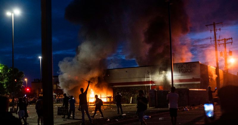 George Floyd's girlfriend says riots following his death would 'devastate' him: 'Protest in a peaceful way'