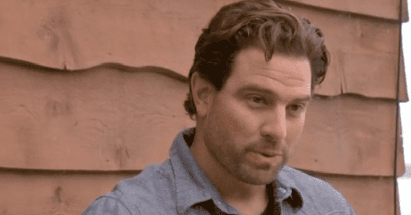 'Vacation House Rules': Scott McGillivray transforms a '70s lakefront house into a luxurious resort-style villa