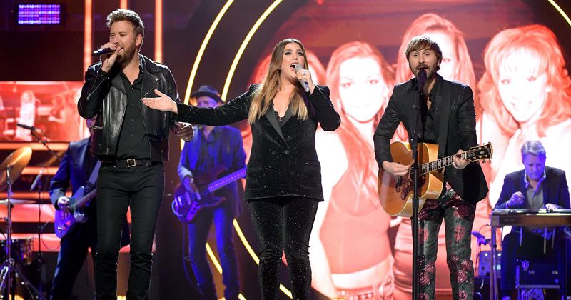 'CMA Best of Fest': Lady A's performance makes viewers change channel and say 'change name to Lady Cave'