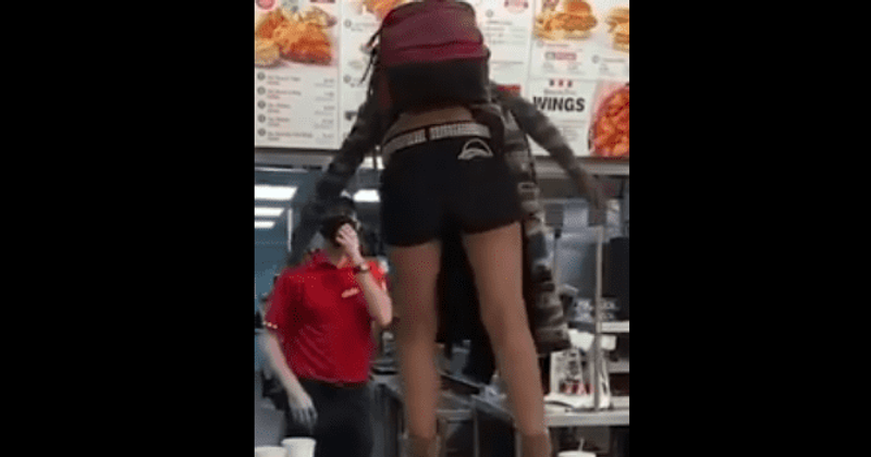 Maskless California Karen jumps on top of KFC counter and threatens to stab staffer for refusing her service