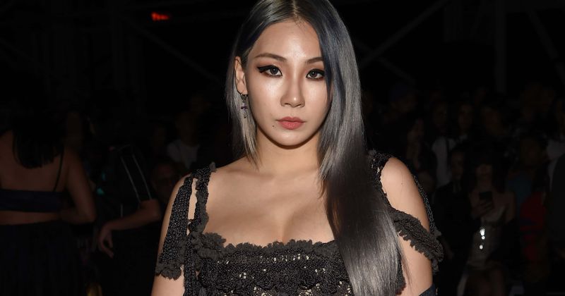 CL joins BigHit Entertainment's Weverse, elated fans celebrate 'first soloist on the platform'