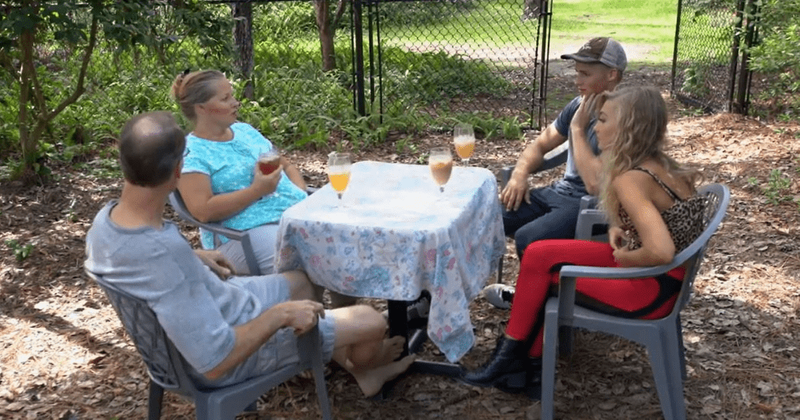 'Welcome to Plathville' Season 2: Kim worries Micah and Moriah might 'plant seeds of rebellion' in younger children