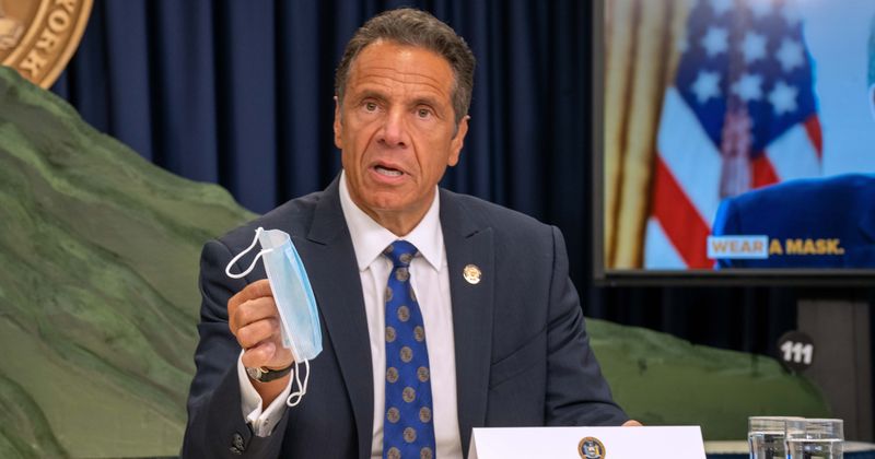 New York lockdown: Andrew Cuomo limits social gatherings to private homes, Internet mocks '10 pm closing time'