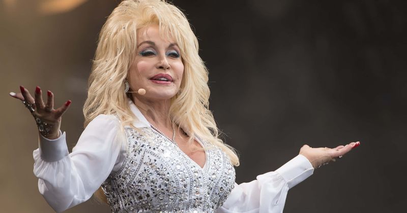 Dolly Parton helped fund Moderna's Covid-19 vaccine with $1M of her own cash, Internet hails her as a 'savior'