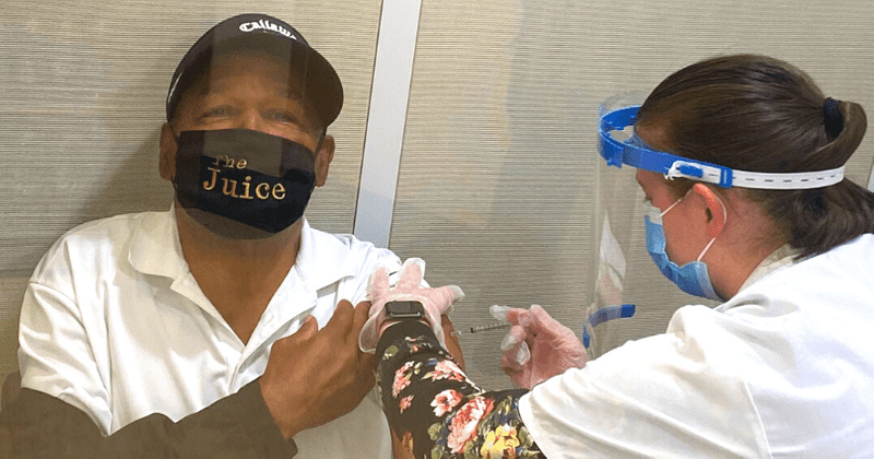 How did OJ Simpson get Covid-19 vaccine? Viral photo sparks outrage: ‘Weird to see OJ being stabbed for once’