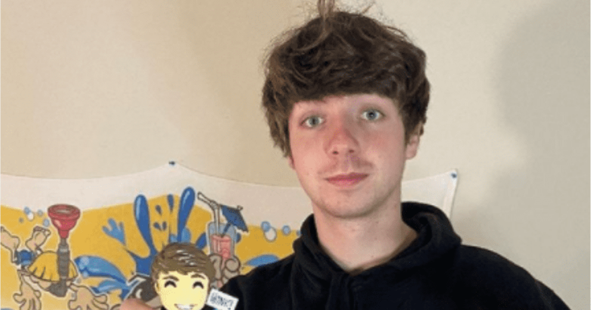 Is Karl Jacobs okay? Here's why YouTuber took a break from Internet after experiencing 'anxiety and headache'