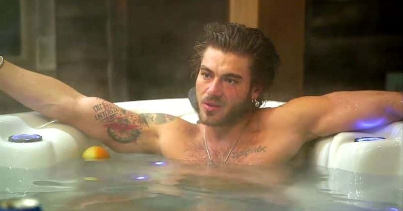 How much weight did Gus Smyrnios lose? 'Floribama Shore' star's unrecognizable throwback pic enrages fans