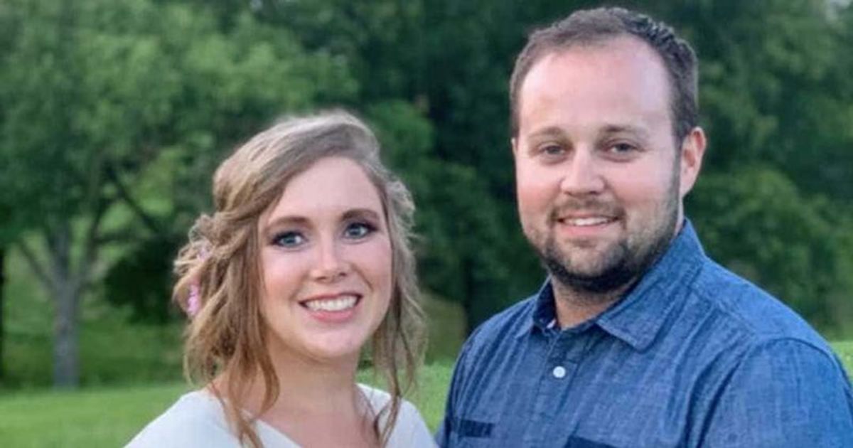 What is 'Covenant Eyes'? Josh Duggar's computer had porn-alert program reporting internet usage to wife Anna