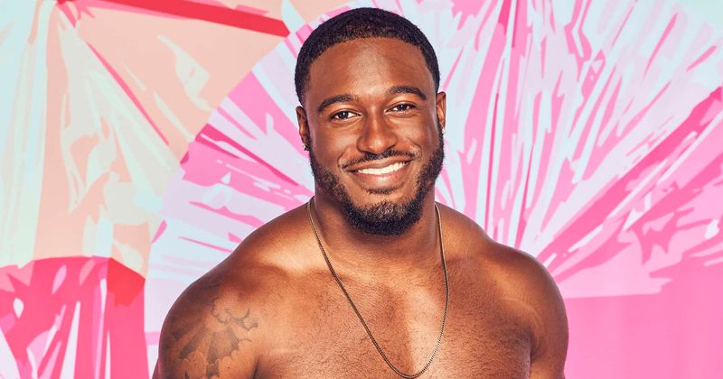 Who is Melvin 'Cinco' Holland Jr? Virginia delivery driver wants no bad vibes on 'Love Island'