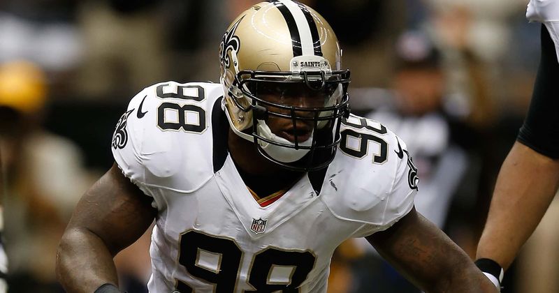 Who was Parys Haralson dating? Former NFL linebacker dies at 37
