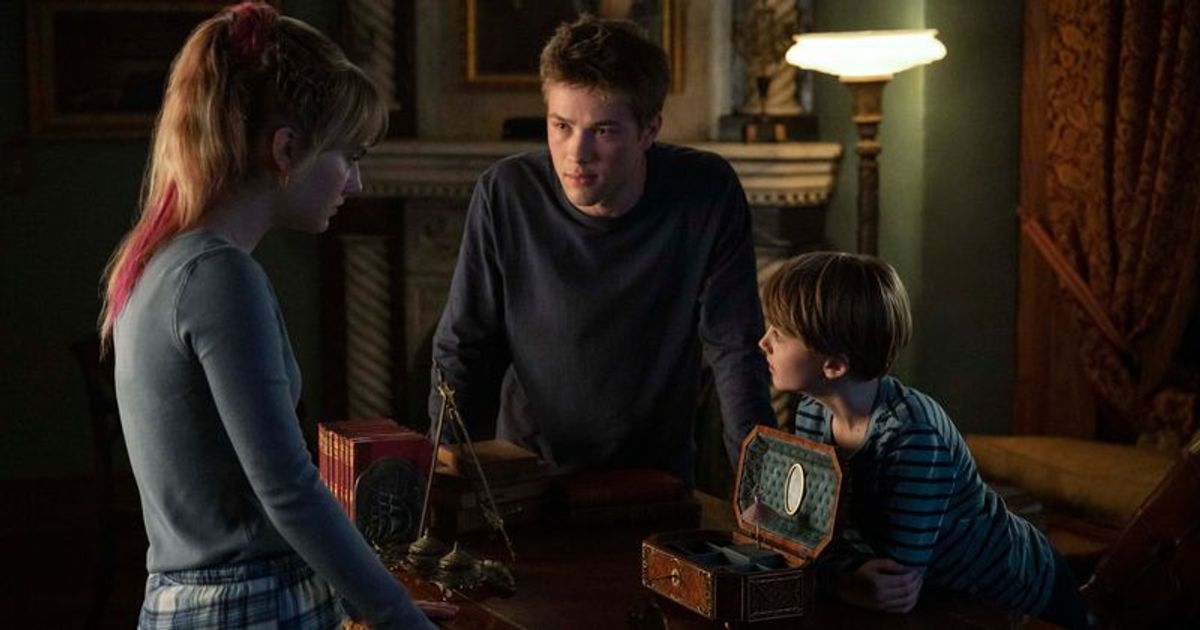 'Locke and Key' Review: Locke siblings confront their choices in Season 2