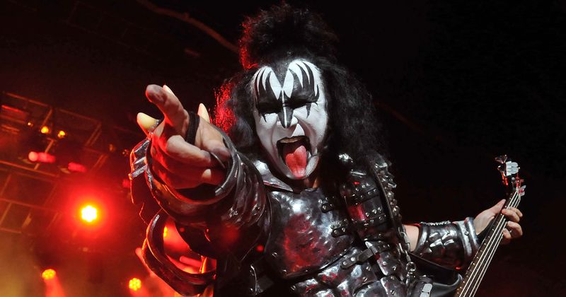Kiss frontman Gene Simmons slammed for calling anti-vaxxers the enemy: 'That is childish'