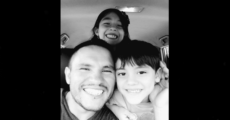 Man kills his two children, 12 and 9, in murder-suicide an HOUR after posting happy selfie