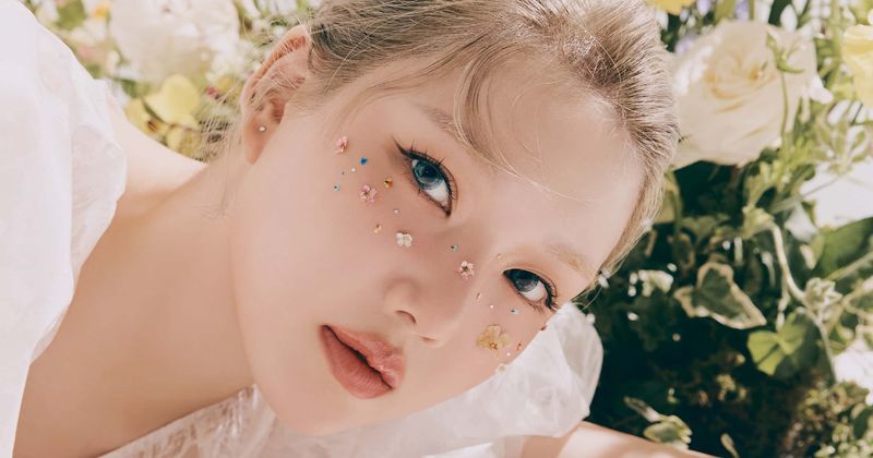 'Aria': Yerin makes solo debut on GFriend's disbandment date, fans say 'what a good day'