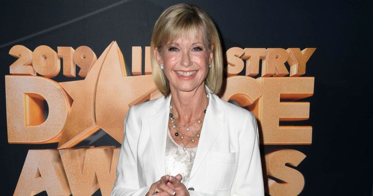 Olivia Newton-John once wore ‘Cleopatra wig’ to evade
the paparazzi, nephew reveals