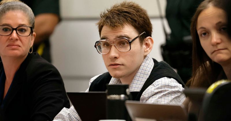 Parkland killer Nikolas Cruz became 'violent' from age 5 after he watched his father die on sofa