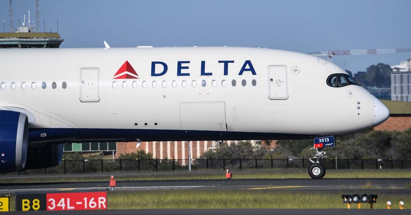 Michael Peterson: Delta passenger faces charges for masturbating and groping woman sitting next to him