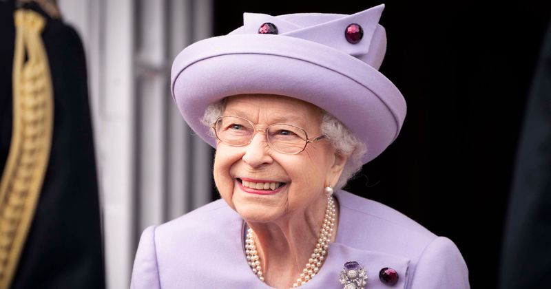 Mourning senior royals replace cheerful social media profile pictures with official crests after Queen's death