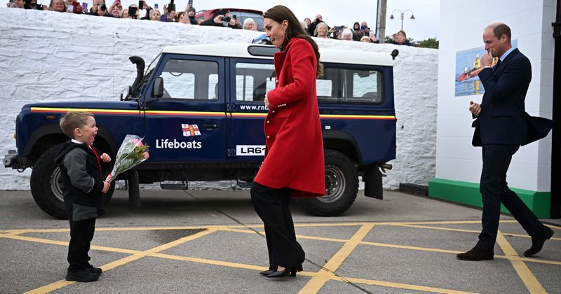 4-yr-old schoolboy's expression breaks internet as he spots Kate, Princess of Wales