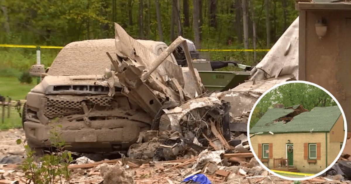 3 flyers killed after plane crashes into Minnesota home, sleeping residents spared by inches