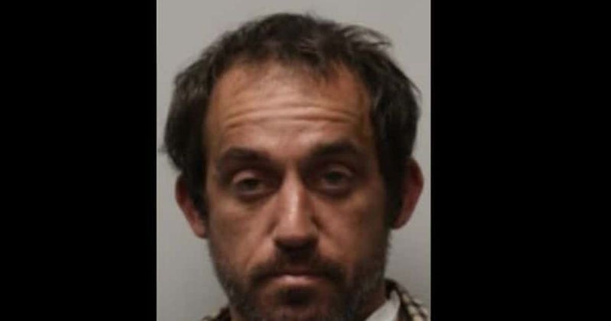 Adam Howe: Man charged with mom's murder dies after choking on piece of wet toilet paper in jail cell