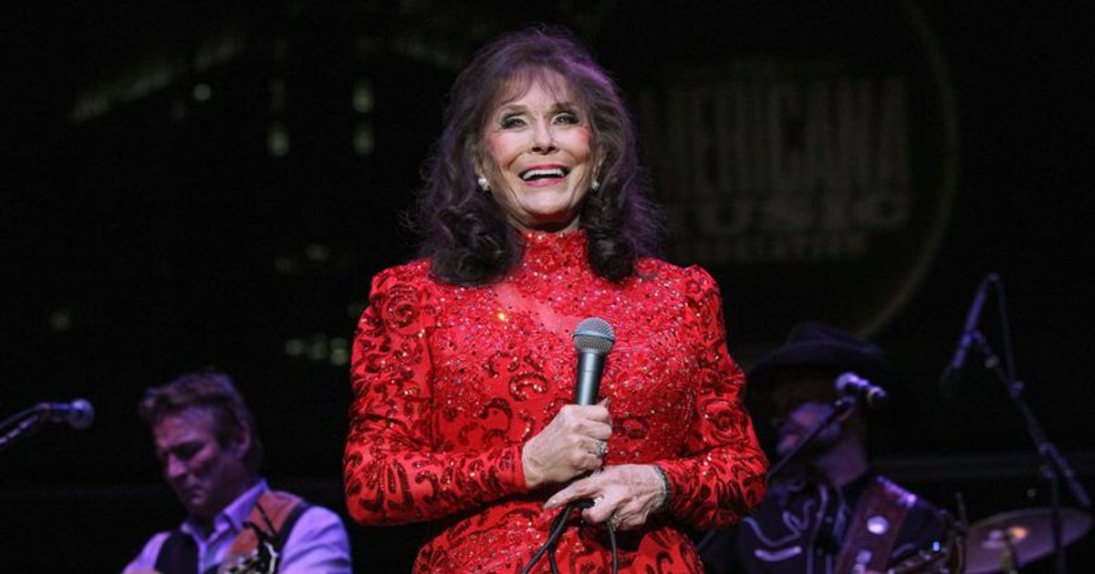 How Country legend Loretta Lynn gave the Grim Reaper the slip during a catastrophe in 2021