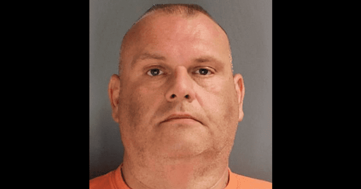 Sean Morrissey: Former corrections officer, 51, pleads guilty to sexually abusing female inmate