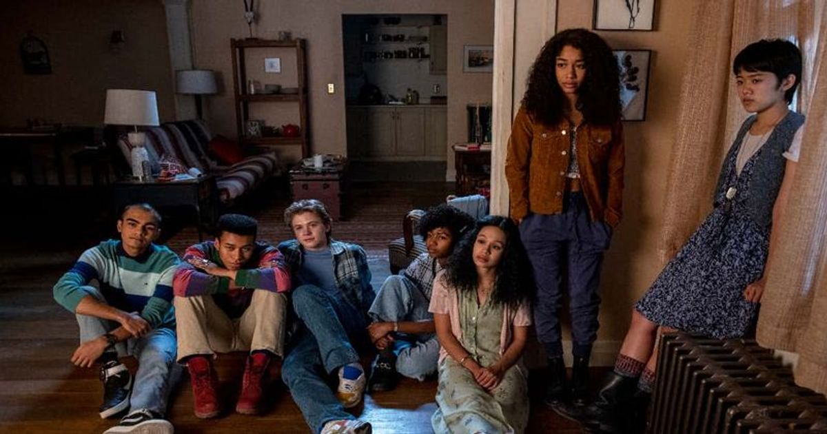 'The Midnight Club' on Netflix: Jump scares and a spooky manor stand out in limited series with new faces