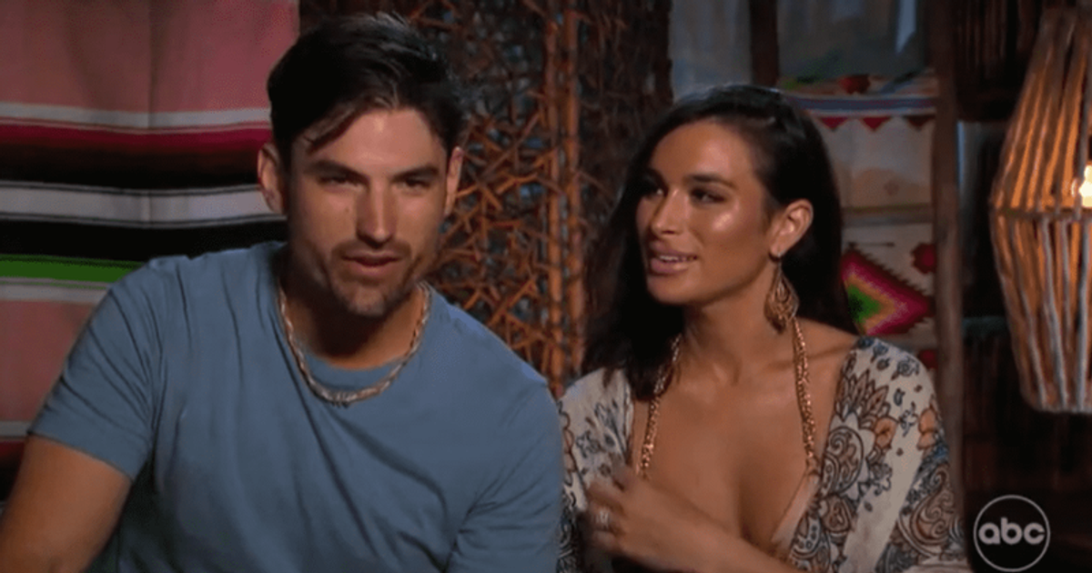 'Bachelor in Paradise' Season 8: Fans cringe at Ashley's fart fest on live TV, demand less screentime