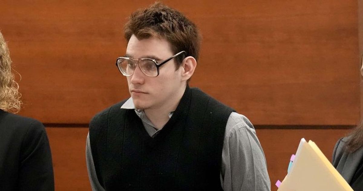Nikolas Cruz sentencing: Prosecutor demands death penalty, but defense pleads 'mentally ill' argument