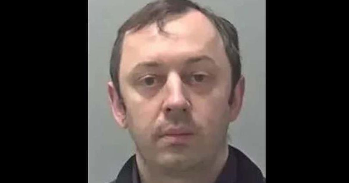 Thomas Singleton: Head of primary school possessed 'pedophile manual', a million images of child abuse