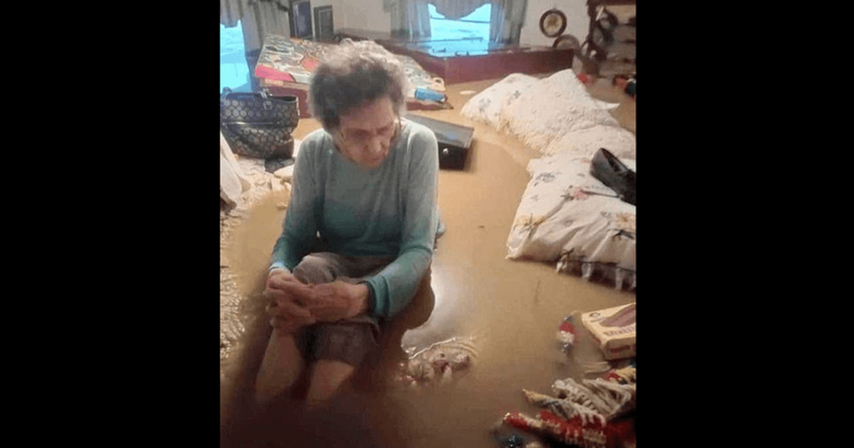 Mae Amburgey's Broken Heart: Woman, 97, who went viral with pic of her sitting in flooded home dies