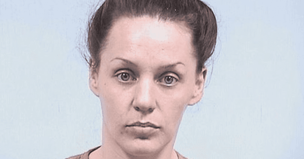 Who is Amanda Purifoy? Woman, 33, arrested after going on NAKED stroll with 2 children, also nude