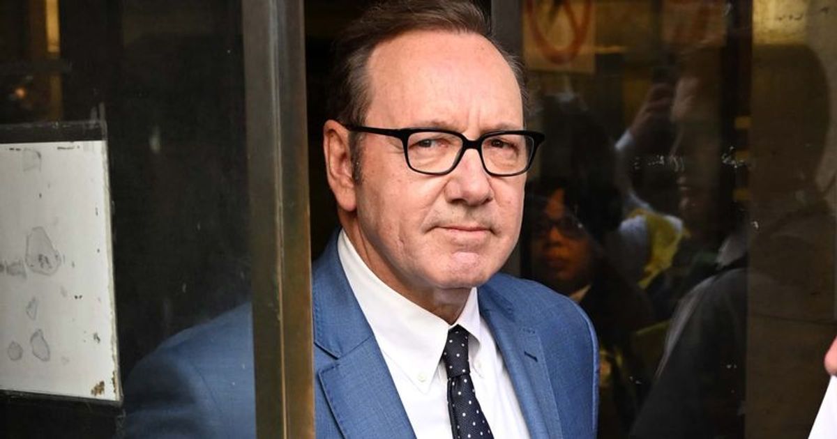 Kevin Spacey denies sex abuse allegation, says he didn't come out as gay because of his 'neo-Nazi' dad